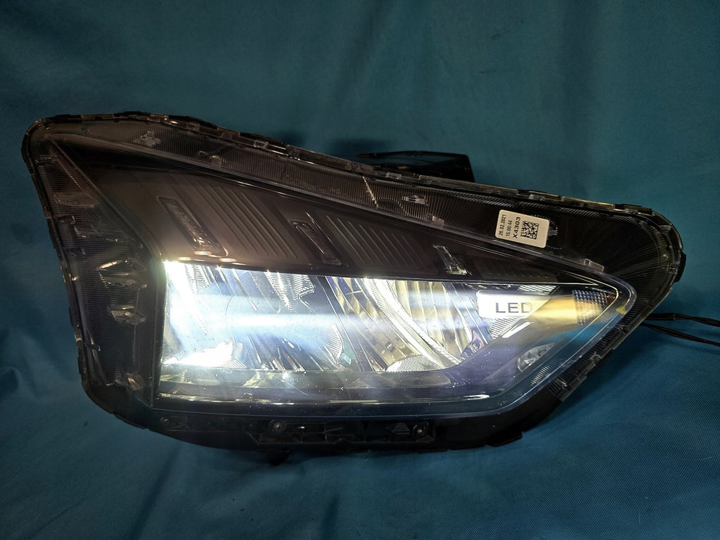Frontscheinwerfer Hyundai Bayon 92102Q0600 LED Rechts Scheinwerfer Headlight SCH3266700143xz