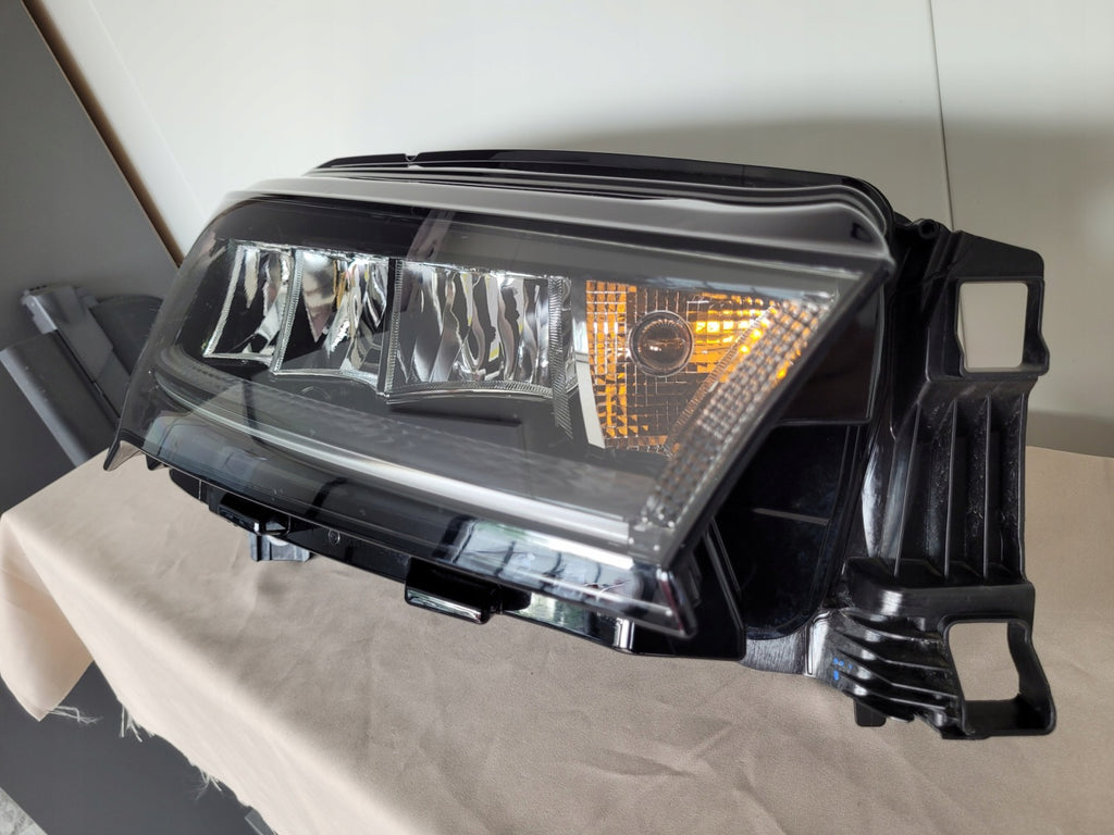 Frontscheinwerfer Skoda Enyaq IV 5LB941016F LED Rechts Scheinwerfer Headlight SCH5964000609wt