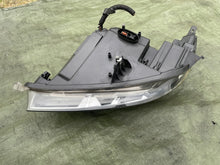 Laden Sie das Bild in den Galerie-Viewer, Frontscheinwerfer Opel Insignia A 1ZT00963102 13226793 Rechts Headlight SCH4059799718ce