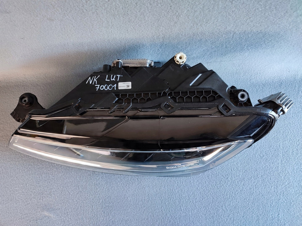 Frontscheinwerfer Skoda Superb III 3V1941015D LED Links Scheinwerfer Headlight