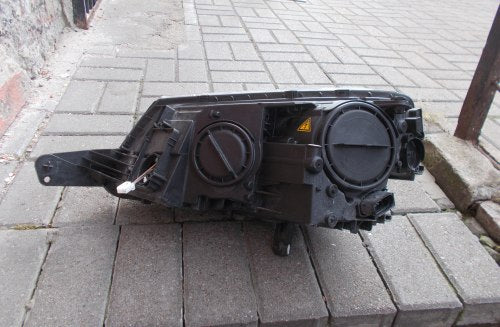 Frontscheinwerfer Skoda Yeti 5L1941016C Rechts Scheinwerfer Headlight