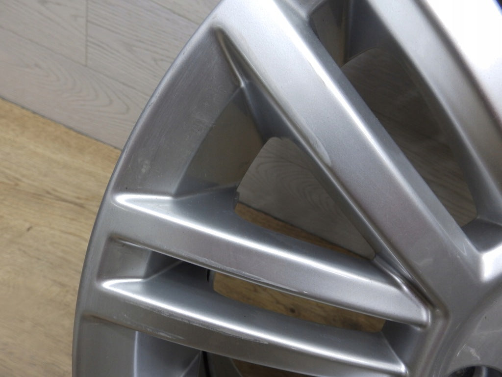 1x Alufelge 15 Zoll 5.5" 4x100 41ET Glanz Silber 1S0601025S VW Up Rim Wheel FEL4618112190zq