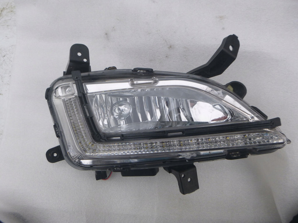 Frontscheinwerfer Hyundai III 92202D7600 Rechts Scheinwerfer Headlight SCH8572566863sp