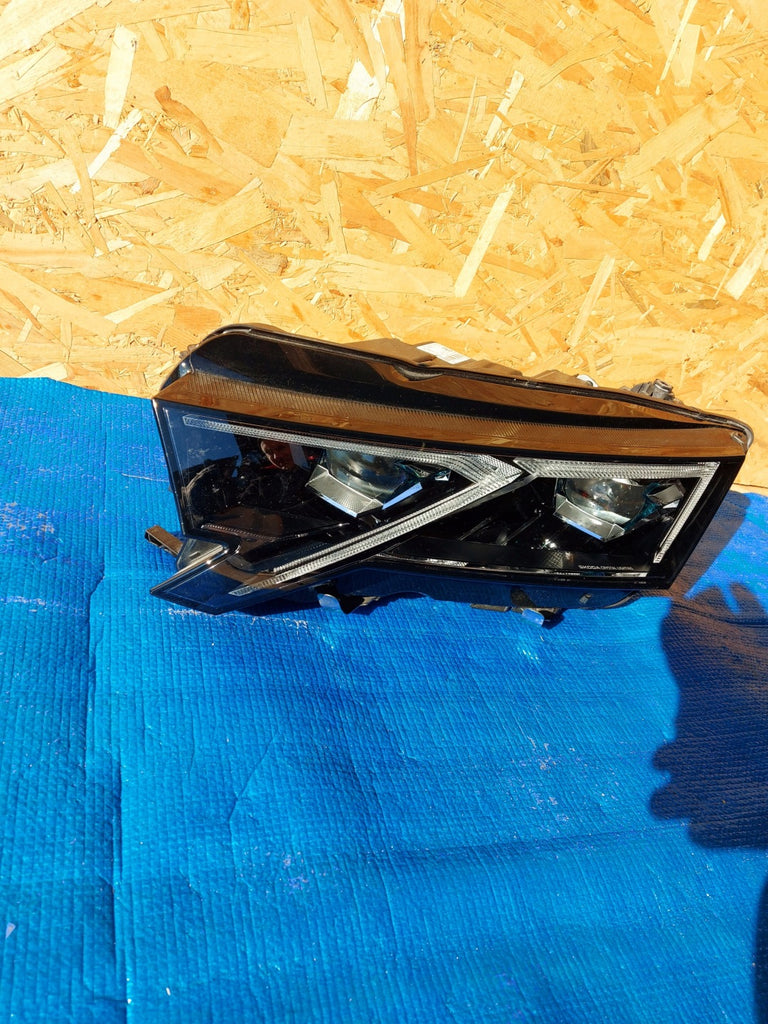 Frontscheinwerfer Skoda Octavia IV 5E4941035 LED Links Scheinwerfer Headlight SCH1902872021oh