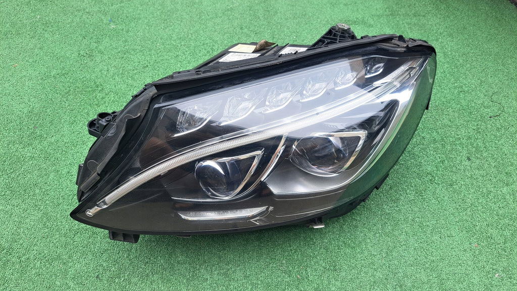 Frontscheinwerfer Mercedes-Benz W205 A2059063104 LED Links Headlight