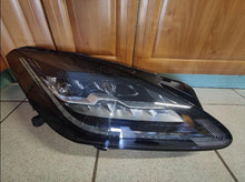 Laden Sie das Bild in den Galerie-Viewer, Frontscheinwerfer Jaguar E-Pace J9C3-13W029-DC Full LED Rechts Headlight SCH4878722880qv