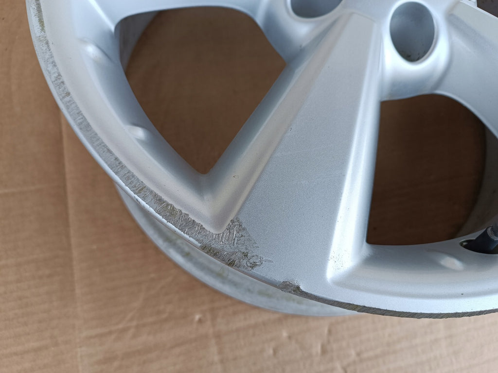 1x Alufelge 17 Zoll 6.5" 5x114.3 40ET Nissan Qashqai J10 Rim Wheel