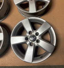 Load image into Gallery viewer, 4x Alufelge 16 Zoll 6.5" 5x112 50ET 1T0601025M VW Passat Touran Golf Rim Wheel FEL1747819224en