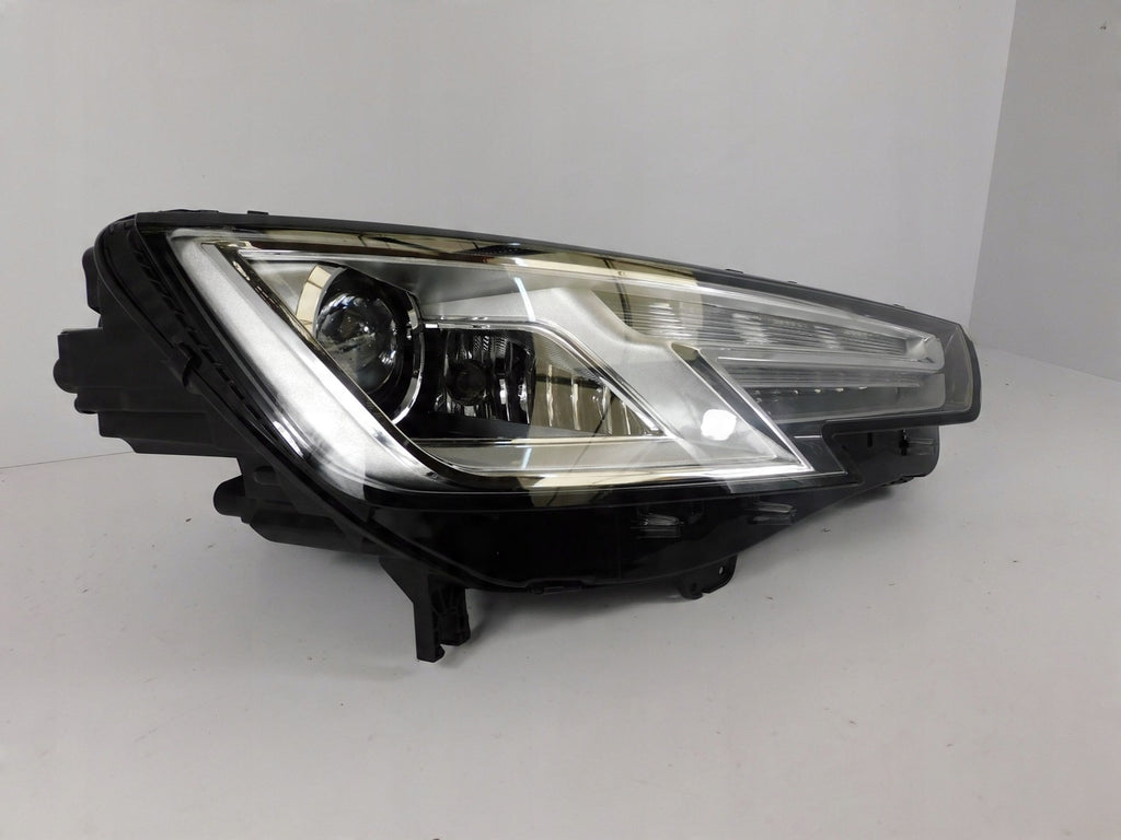Frontscheinwerfer Audi A4 B9 8W0941006 LED Rechts Scheinwerfer Headlight