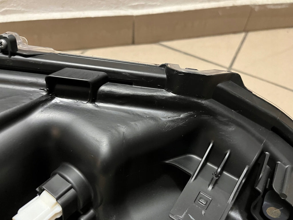 Frontscheinwerfer Toyota Yaris Cross 0D-310 LED Ein Stück (Rechts oder Links) SCH7163100723ws