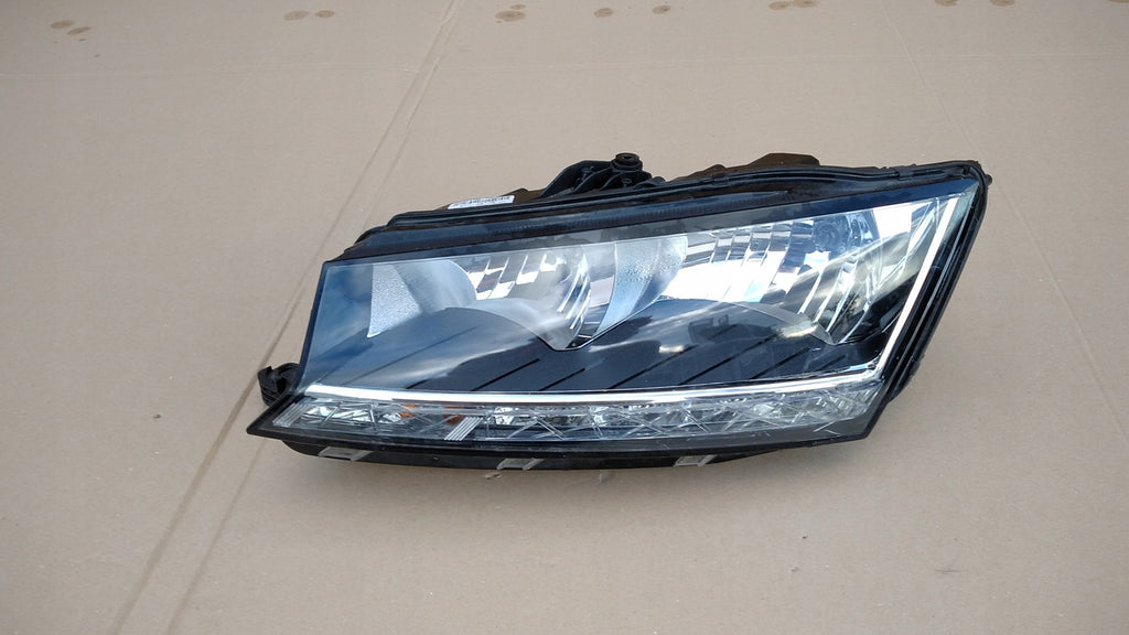 Frontscheinwerfer Skoda Fabia III 6V1941015D Links Scheinwerfer Headlight