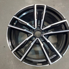 1x Alufelge 19 Zoll 10.0