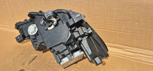 Laden Sie das Bild in den Galerie-Viewer, Frontscheinwerfer Mazda 3 Bp BCJH-51040 Links Scheinwerfer Headlight SCH4524698930uz