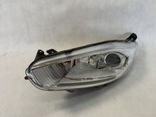 Laden Sie das Bild in den Galerie-Viewer, Frontscheinwerfer Ford Fiesta I C1BB-13W030-CD Links Scheinwerfer Headlight SCH8887958428dn