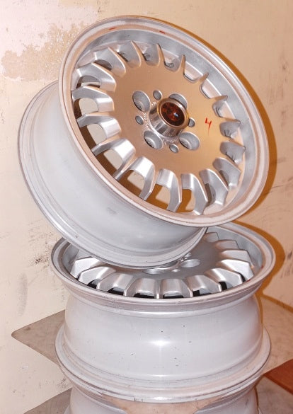 4x Alufelge 14 Zoll 6.0" 4x100 35ET Glanz Silber 1125688 BMW 3 E30 Rim Wheel FEL7630021747mf
