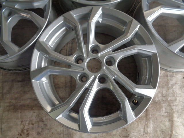 4x Alufelge 16 Zoll 6.5" 5x114.3 41ET Silber Hyundai I Rim Wheel FEL4208466245mc