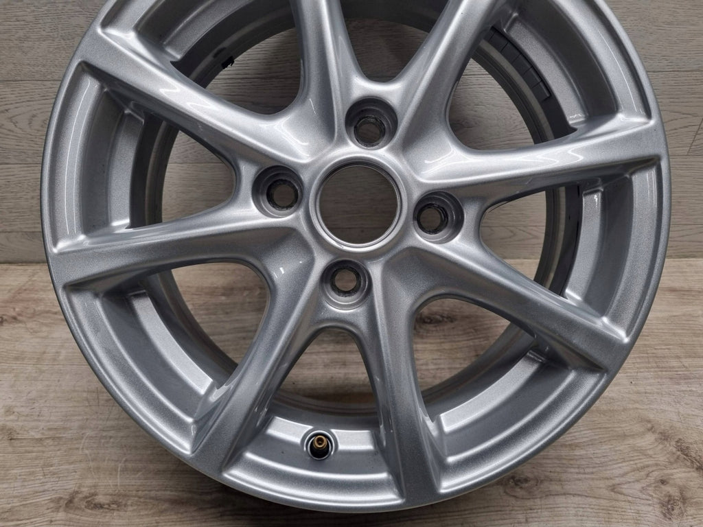 1x Alufelge 15 Zoll 6.0" 4x108 45ET Glanz Silber H1BC-A1B Ford Fiesta I FEL5941570979pu