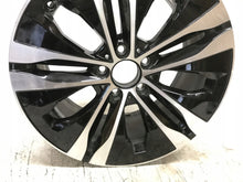 Laden Sie das Bild in den Galerie-Viewer, 1x Alufelge 18 Zoll 8.5&quot; 5x112 52ET A2064015200 Mercedes-Benz C-Class Rim Wheel