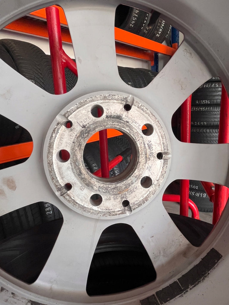 1x Alufelge 17 Zoll 7.5" 5x112 42 5ET Glanz Silber A2044013502 Mercedes-Benz