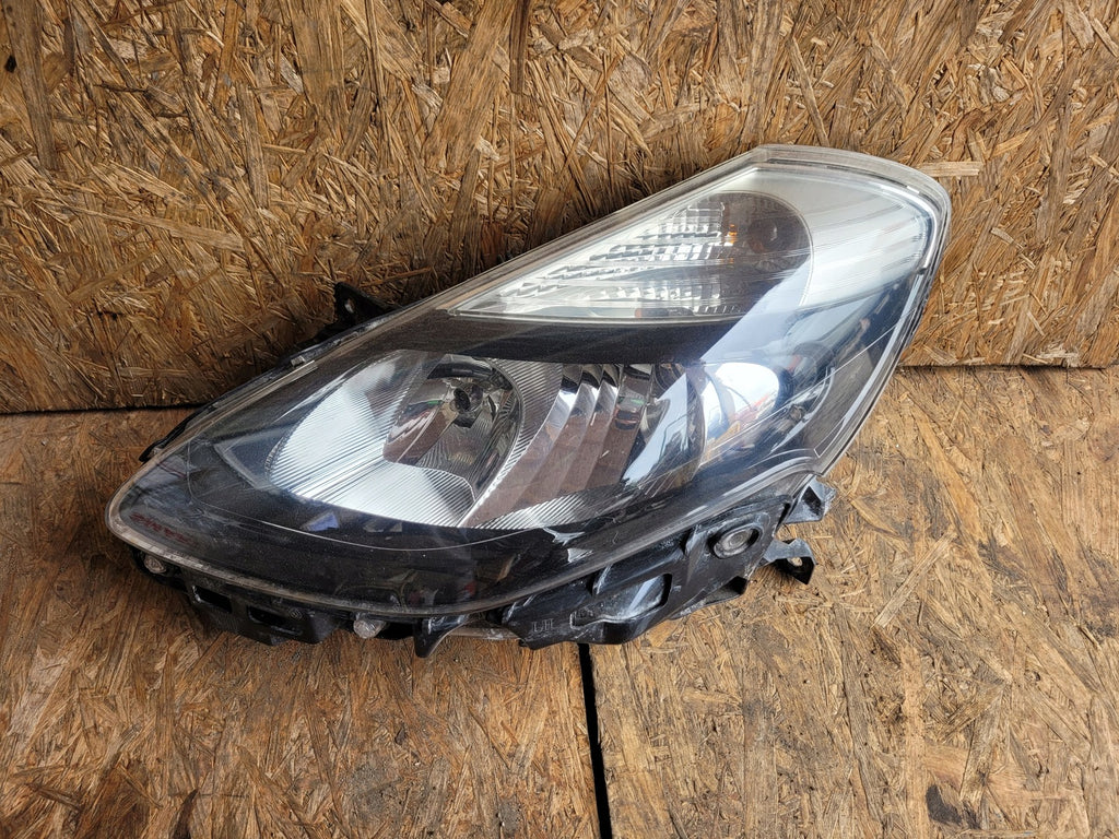 Frontscheinwerfer Renault Clio III 8200892497 Links Scheinwerfer Headlight