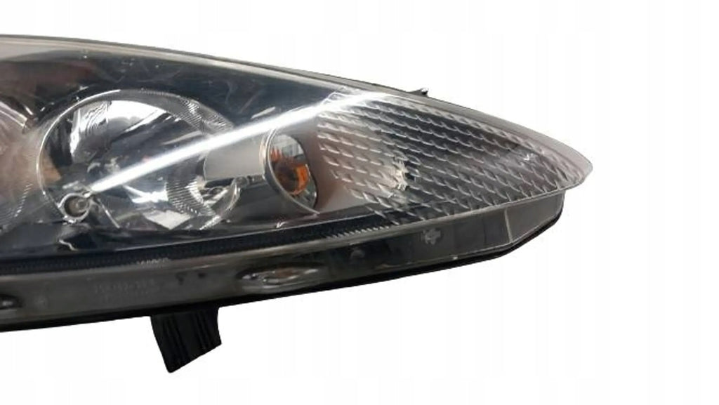 Frontscheinwerfer Ford Fiesta 8A61-13W029-AE Rechts Scheinwerfer Headlight