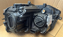 Laden Sie das Bild in den Galerie-Viewer, Frontscheinwerfer VW T5 7E5941016C LED Rechts Scheinwerfer Headlight