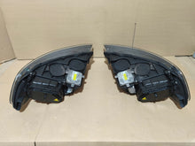 Laden Sie das Bild in den Galerie-Viewer, Frontscheinwerfer Audi Q7 4L1941030AD LED Ein Satz Scheinwerfer Headlight