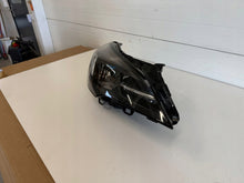 Laden Sie das Bild in den Galerie-Viewer, Frontscheinwerfer Opel Astra K 39195689 Rechts Scheinwerfer Headlight SCH2971247431la