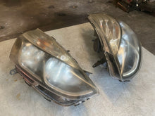 Laden Sie das Bild in den Galerie-Viewer, Frontscheinwerfer Renault Clio IV 260102796R 260601850R Rechts oder Links SCH1127119374fr