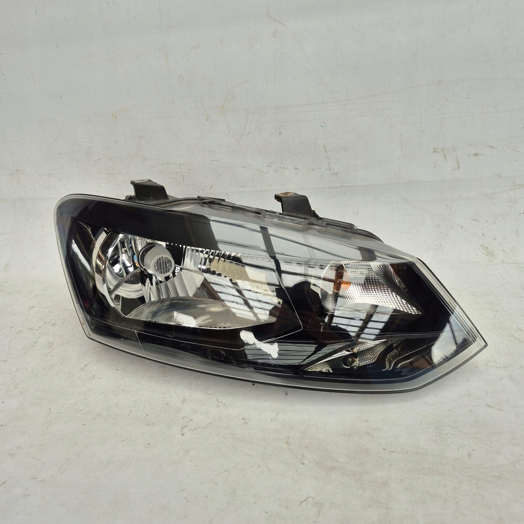 Frontscheinwerfer VW Polo 6R1941016E Rechts Scheinwerfer Headlight