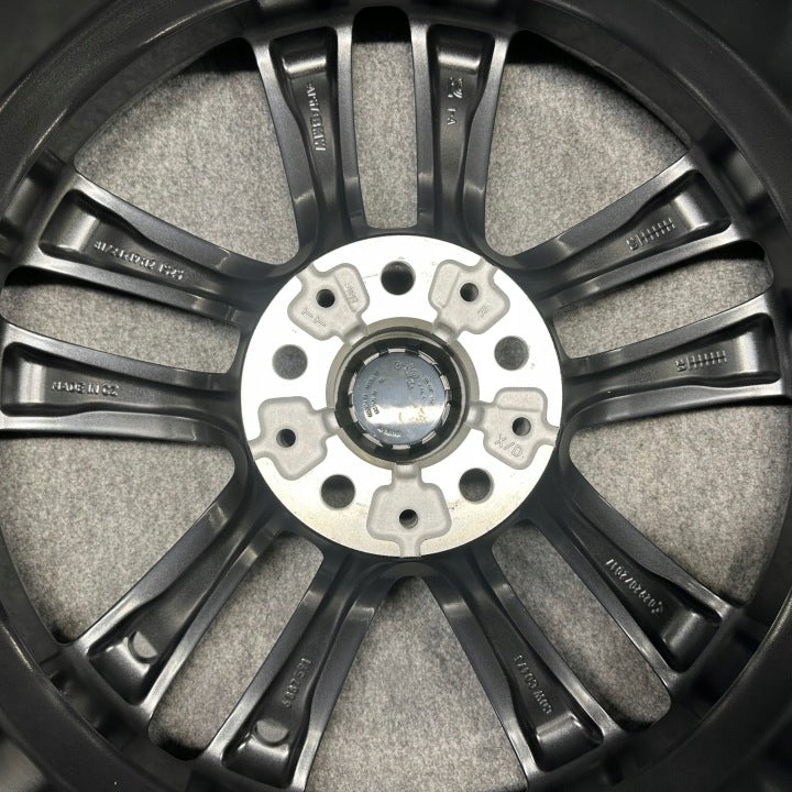 1x Alufelge 19 Zoll 8.5" 5x112 25ET 6887591 BMW 7 G11 G12 Rim Wheel FEL8199605927lf