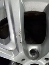 Load image into Gallery viewer, 1x Alufelge 17 Zoll 6.5" 5x112 39ET 6856076 BMW X1 F48 Rim Wheel FEL8516167454qq