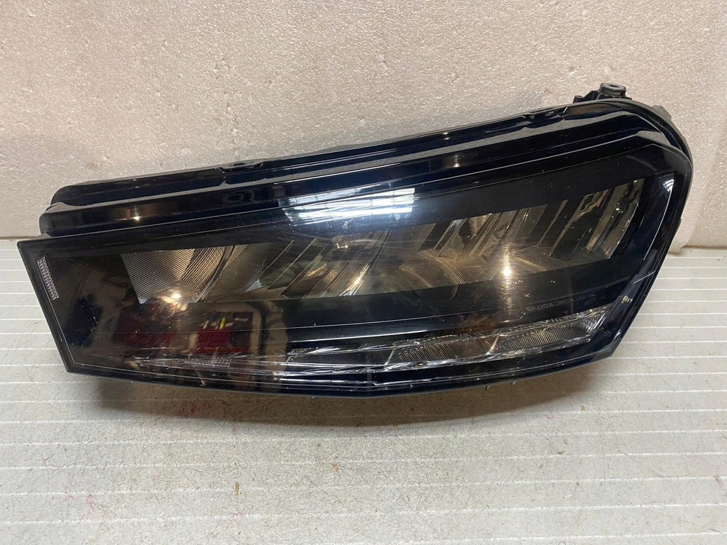 Frontscheinwerfer Skoda Fabia IV 6VB941015 Full LED FALSE Scheinwerfer Headlight SCH4459513521cu