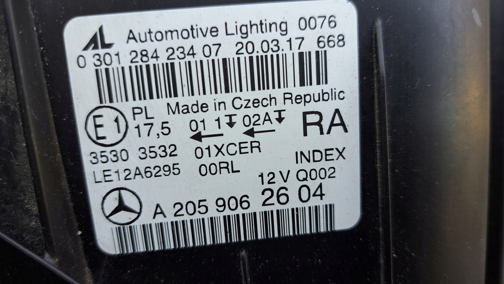 Frontscheinwerfer Mercedes-Benz W205 A2059062604 LED Rechts Headlight SCH2082807901kc