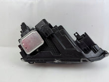 Load image into Gallery viewer, Frontscheinwerfer Toyota Yaris Cross 0D-314 LED Ein Satz Scheinwerfer Headlight SCH9798134520yj