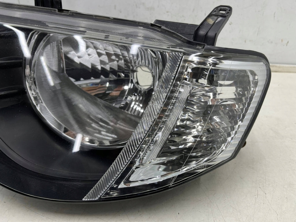 Frontscheinwerfer Mitsubishi L200 8301B461 Links Scheinwerfer Headlight SCH5483972611fv