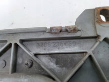 Laden Sie das Bild in den Galerie-Viewer, Frontscheinwerfer Mercedes-Benz W123 1305235050 Links Scheinwerfer Headlight SCH1013726678wi
