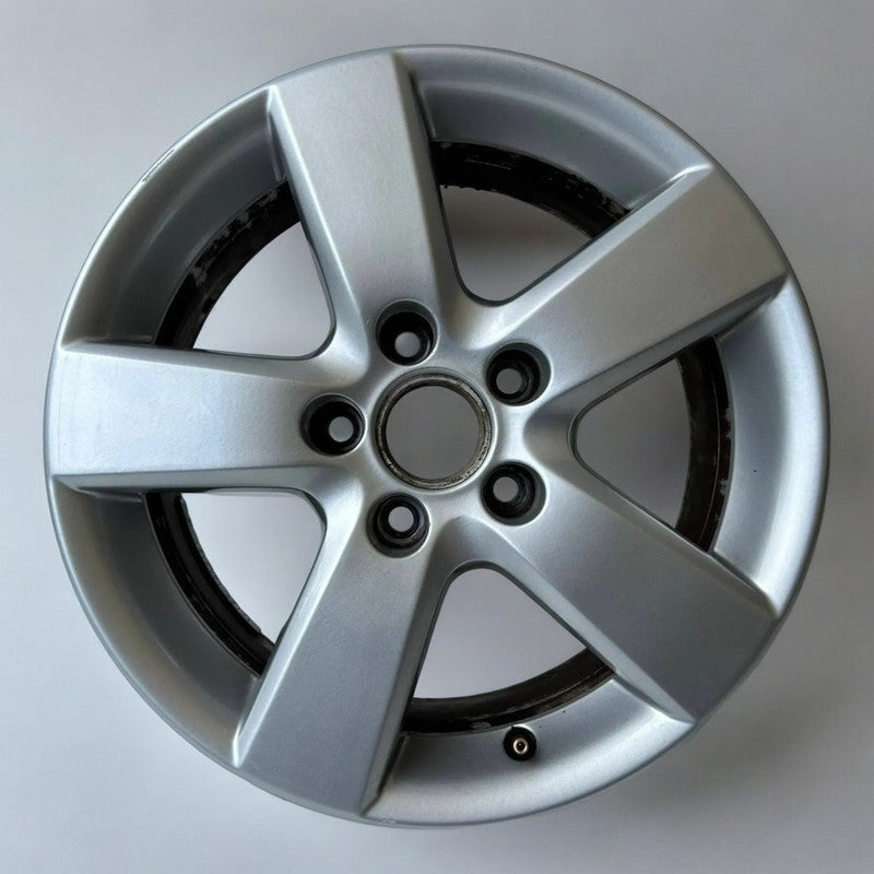 1x Alufelge 16 Zoll 1T0601025M VW Touran Rim Wheel