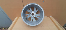 Load image into Gallery viewer, 1x Alufelge 16 Zoll 6.5&quot; 5x112 46ET 5H0071496 VW Golf Viii Rim Wheel