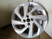 Load image into Gallery viewer, 1x Alufelge 17 Zoll 5.0" 4x100 40ET CMS1210-6 Toyota I Rim Wheel FEL4590250528wz