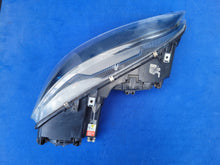 Laden Sie das Bild in den Galerie-Viewer, Frontscheinwerfer Mazda 6 Xenon Links Scheinwerfer Headlight SCH8994831497au