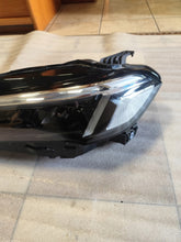 Laden Sie das Bild in den Galerie-Viewer, Frontscheinwerfer Honda Civic I 100-8F06E FALSE Scheinwerfer Headlight SCH8671117984op