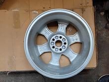 Load image into Gallery viewer, 1x Alufelge 16 Zoll 6.0&quot; 5x100 PZ474-B4670-Z Toyota Urban Cruiser Rim Wheel