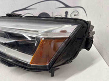 Laden Sie das Bild in den Galerie-Viewer, Frontscheinwerfer Audi A5 8W6941005E Ein Stück (Rechts oder Links) Headlight