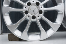 Laden Sie das Bild in den Galerie-Viewer, 4x Alufelge 17 Zoll 6.5" 5x112 38ET Silber A1564011700 Mercedes-Benz Rim Wheel FEL9341666349tq