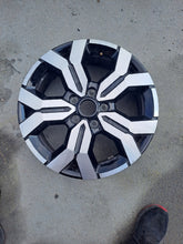 Laden Sie das Bild in den Galerie-Viewer, 1x Alufelge 17 Zoll 6.5&quot; 5x114.3 403006311R Dacia Rim Wheel