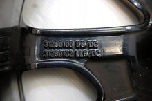 Laden Sie das Bild in den Galerie-Viewer, 1x Alufelge 18 Zoll 8.0" 5x108 55ET 31280102 31280100 Volvo Rim Wheel