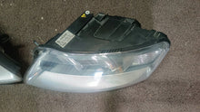 Laden Sie das Bild in den Galerie-Viewer, Frontscheinwerfer Audi A6 C6 4F0941003 Xenon Ein Satz Scheinwerfer Headlight