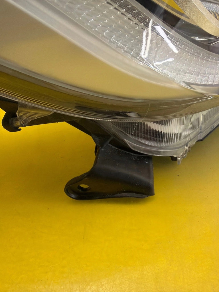 Frontscheinwerfer Toyota 4 Yaris LED Rechts Scheinwerfer Headlight SCH3563010811da