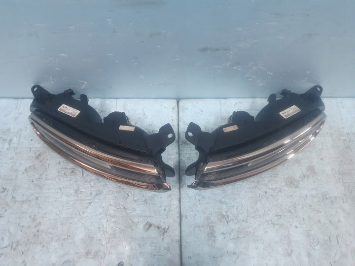 Frontscheinwerfer Citroën C3 III 9820877980 9820878080 Ein Satz Headlight SCH8356200402pl